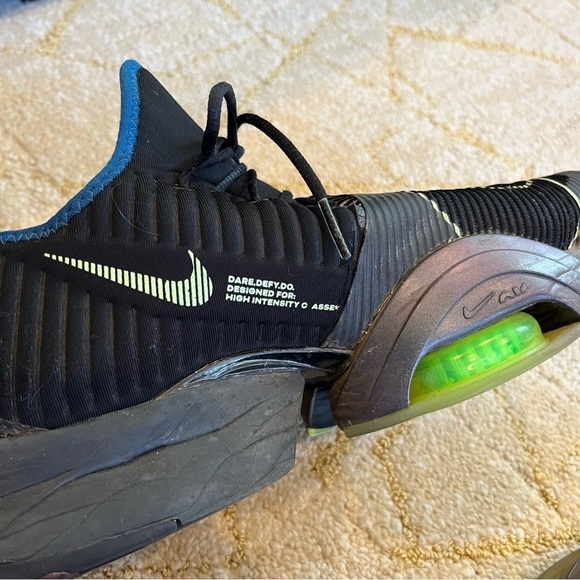 💃 🍕🐝 CLOSEOUT Nike Air Zoom SuperRep Black Volt size 11 - Picture 11 of 14